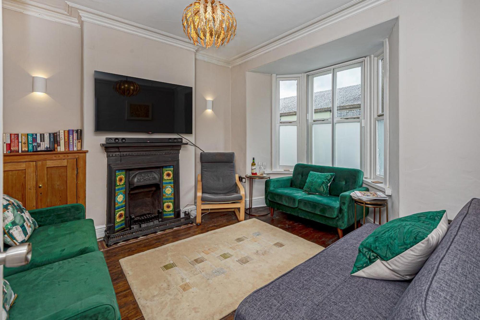 Villa Character Townhouse In Town Centre & Superb Views Dolgellau Esterno foto
