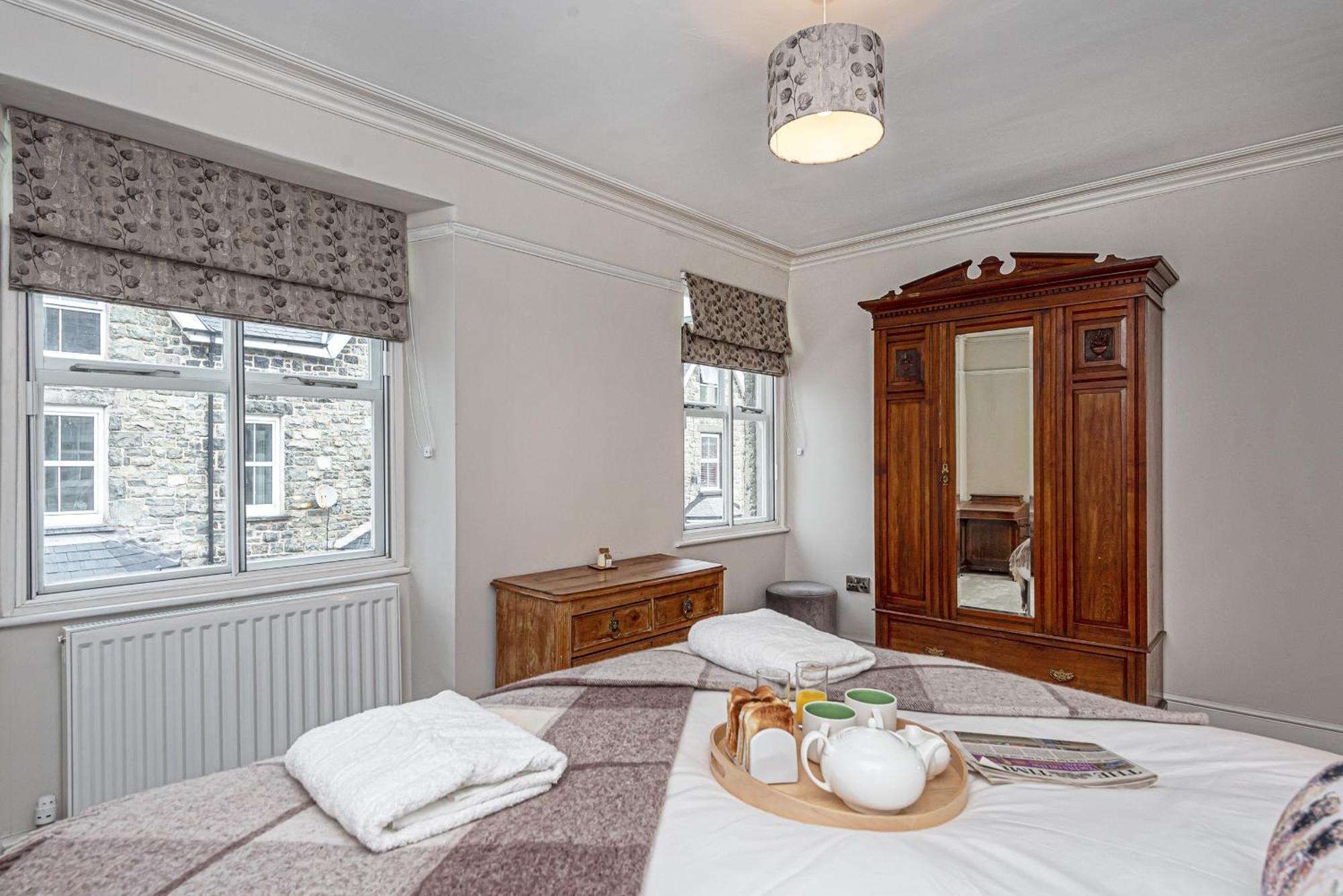 Villa Character Townhouse In Town Centre & Superb Views Dolgellau Esterno foto