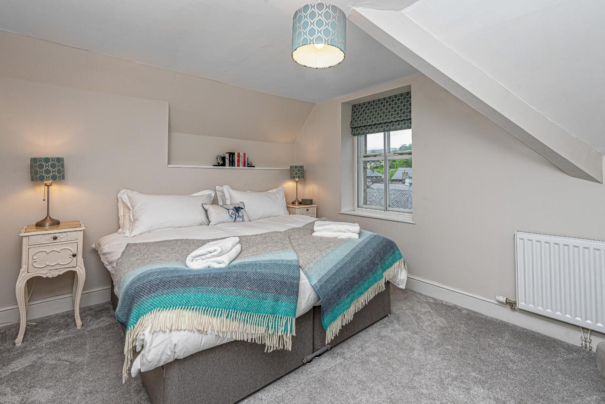 Villa Character Townhouse In Town Centre & Superb Views Dolgellau Esterno foto