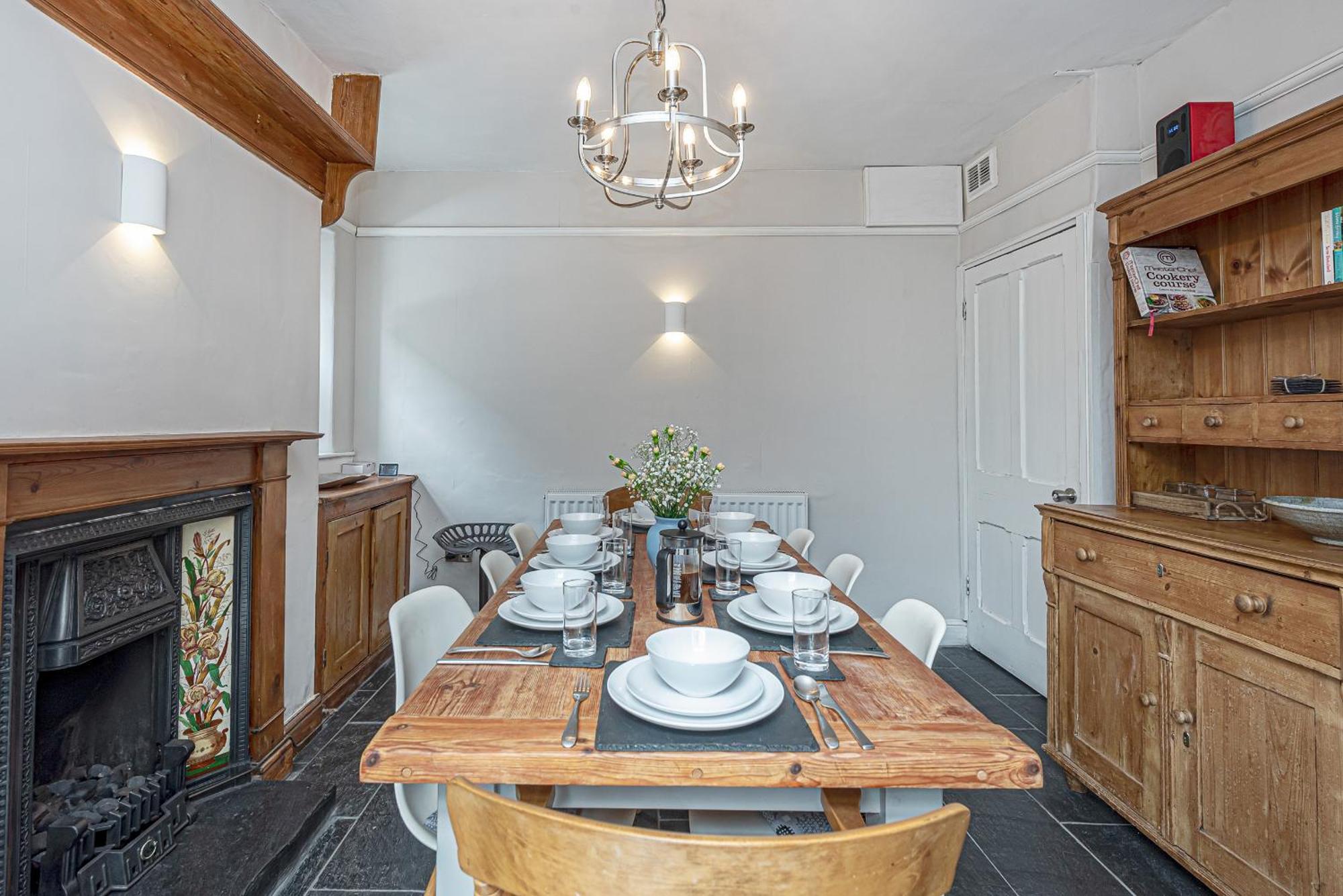 Villa Character Townhouse In Town Centre & Superb Views Dolgellau Esterno foto