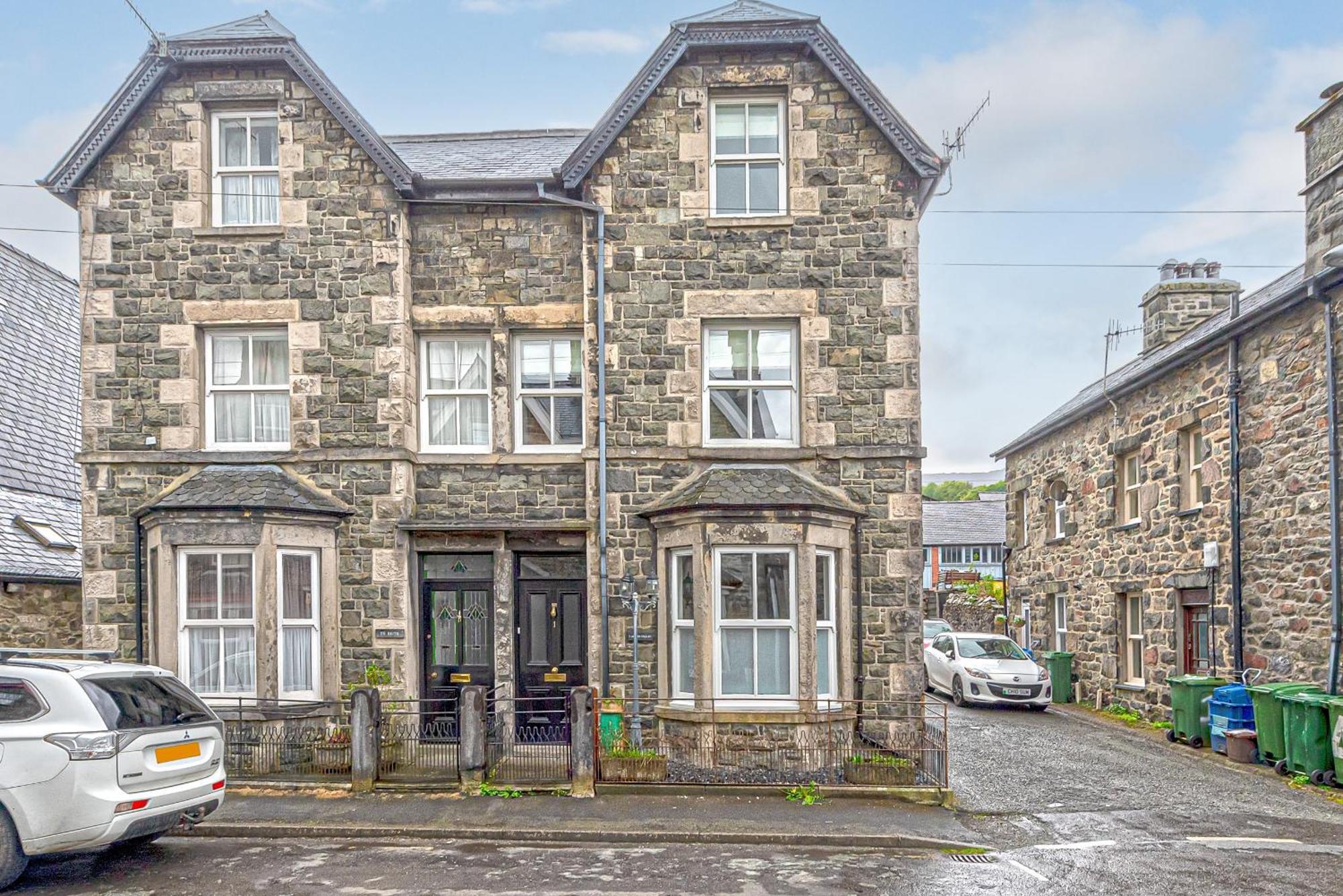 Villa Character Townhouse In Town Centre & Superb Views Dolgellau Esterno foto